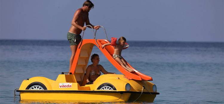 Banana Watersports  Watersports in Zakynthos (Zante), Banana Beach